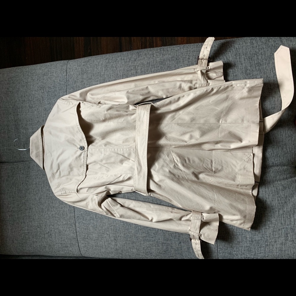Trench coat